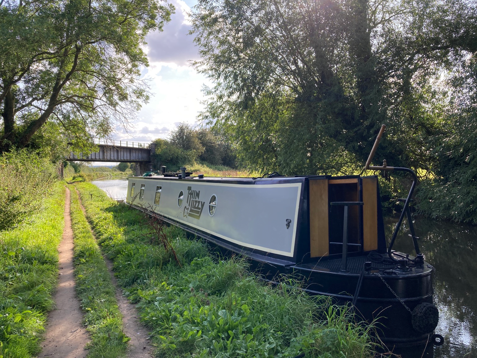 narrowboat-thin-lizzy-near-derby.png