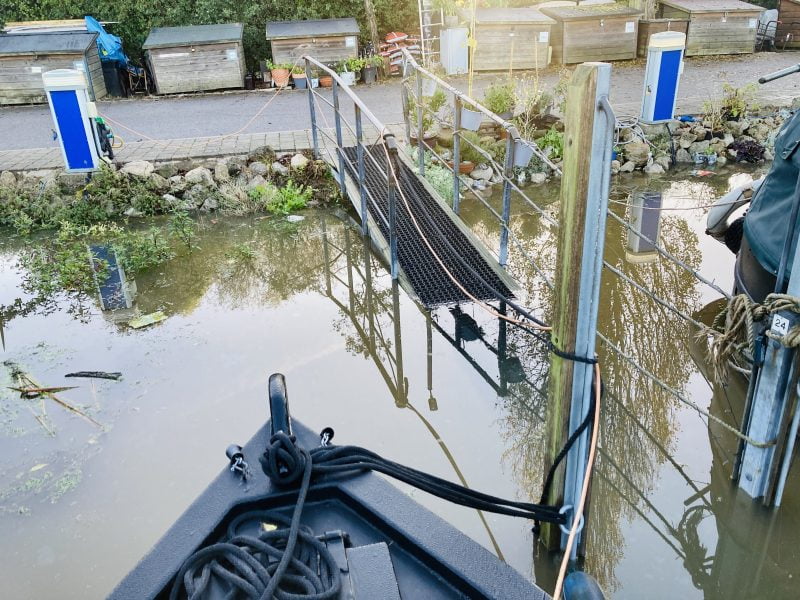 Narrowboat log: October 2023